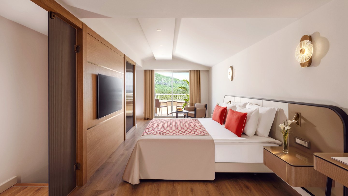 Deluxe Duplex Suite