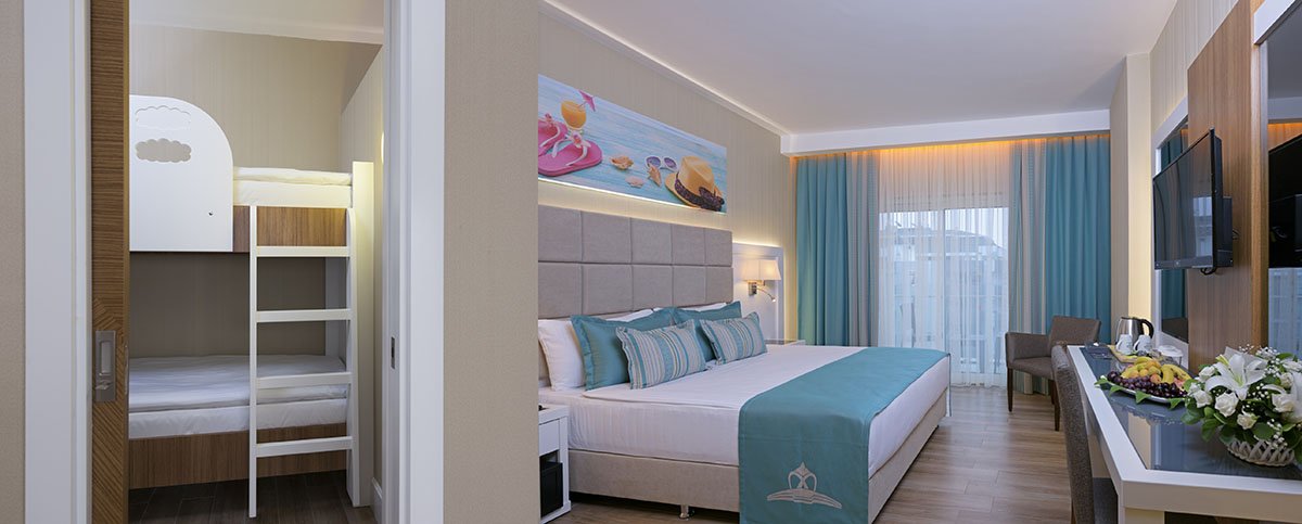 Family Bunkbed Room