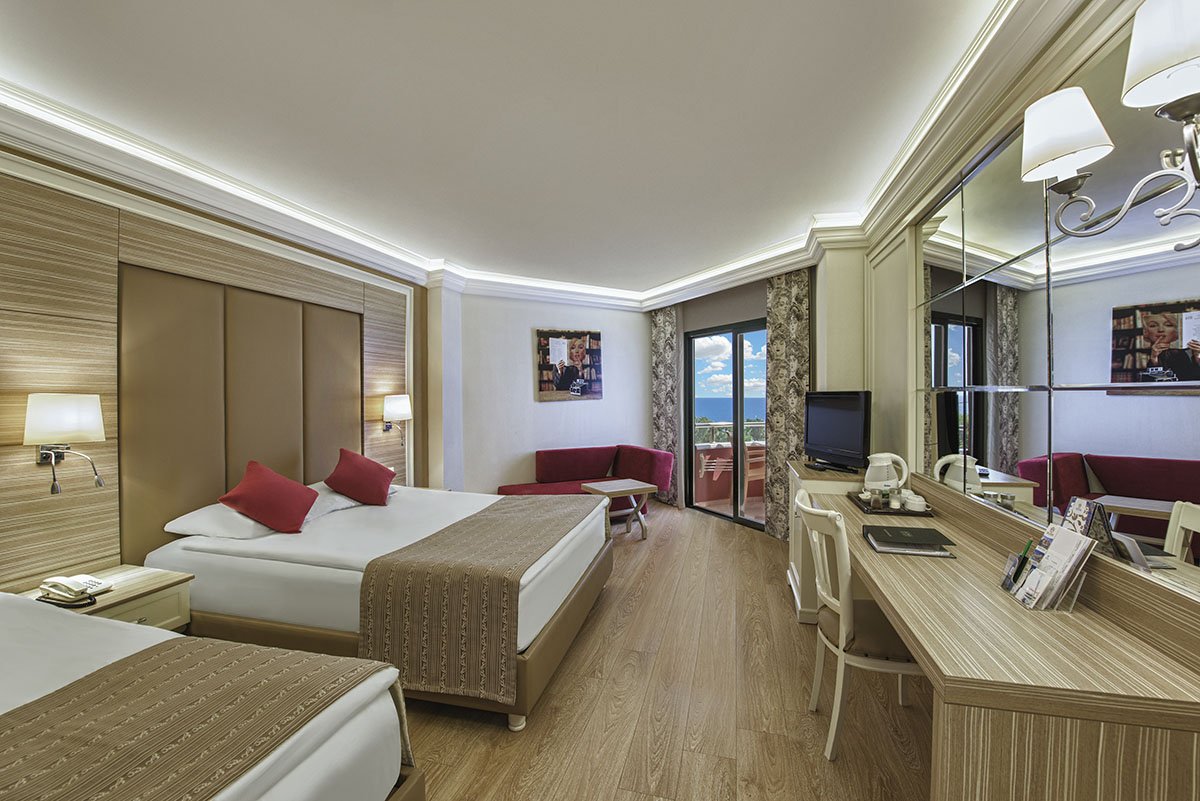 Standard Side Sea View