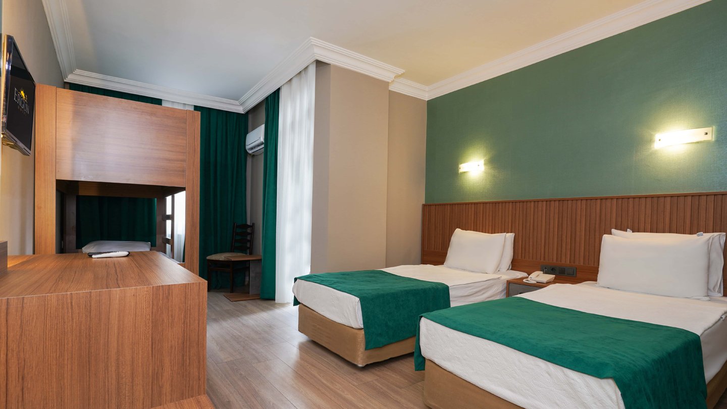 Family Bunkbed Room
