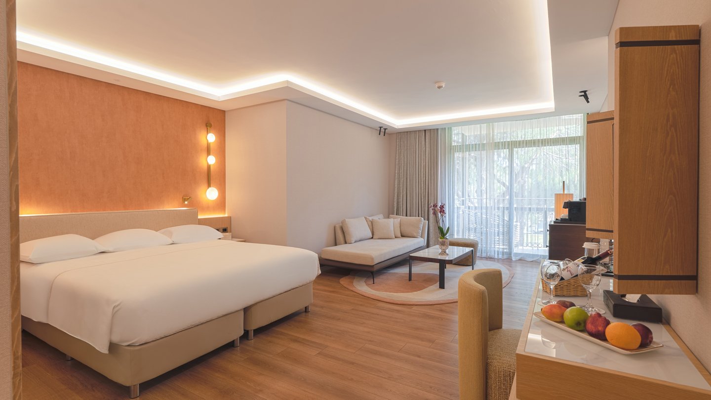 Junior Suite Room