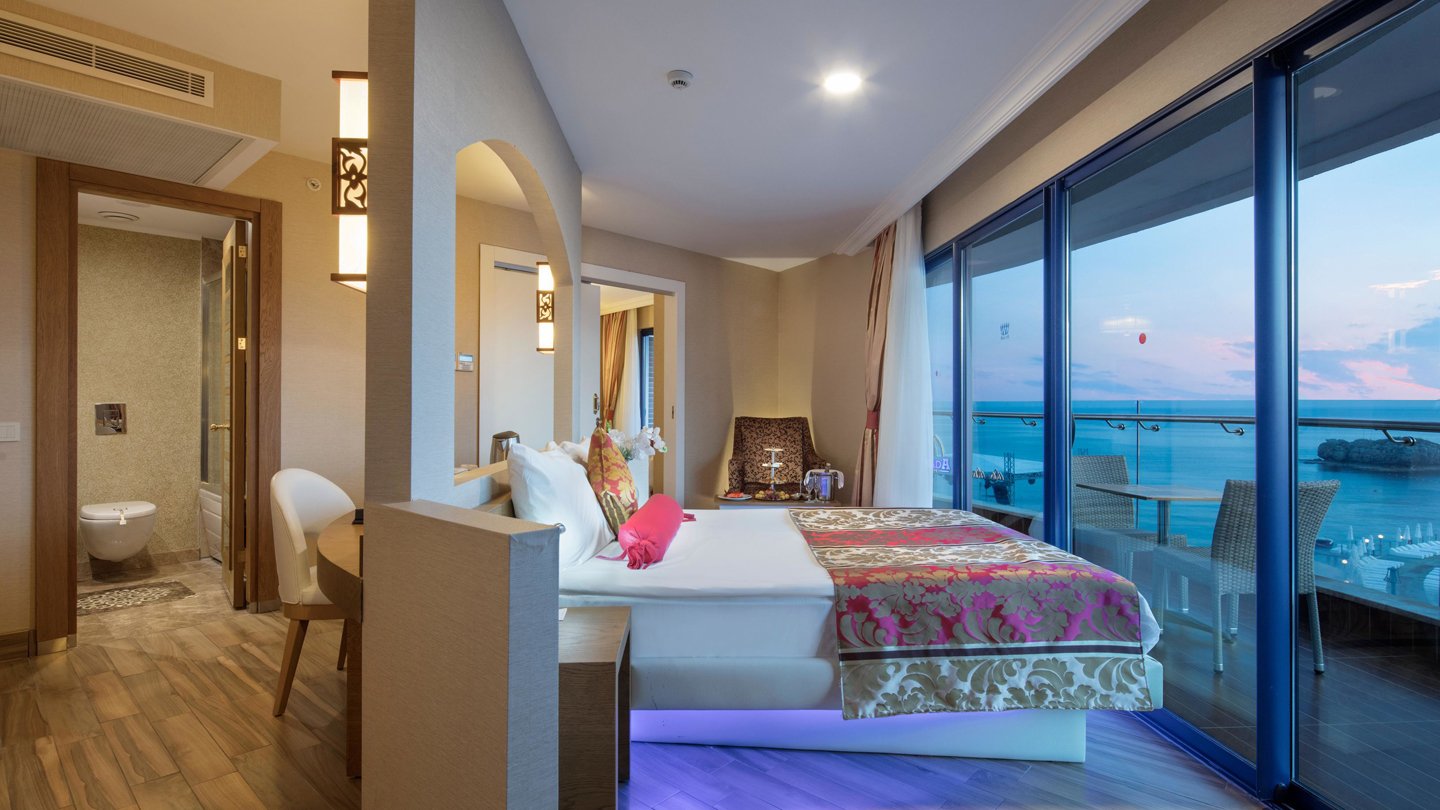 Family Sea View