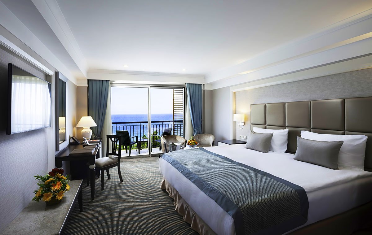 Classic Standard Sea View