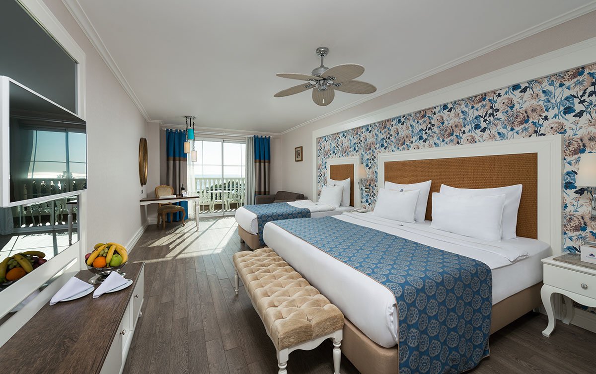 Junior Suite Room