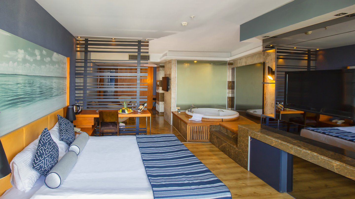 Deluxe Without Jacuzzi