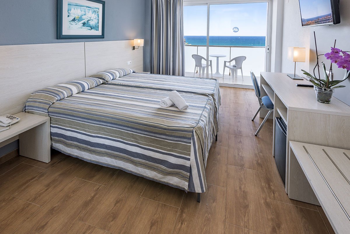 Standard Sea View