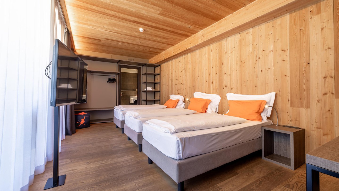Triple Room