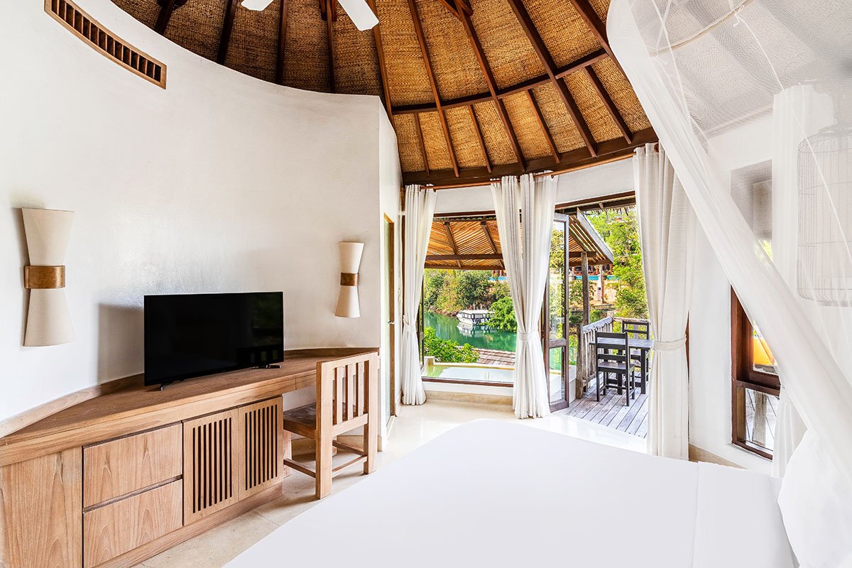 Villa With Plunge Pool River View