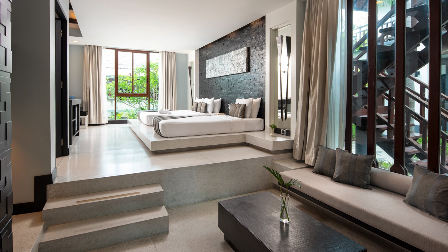 Villa with Pool View