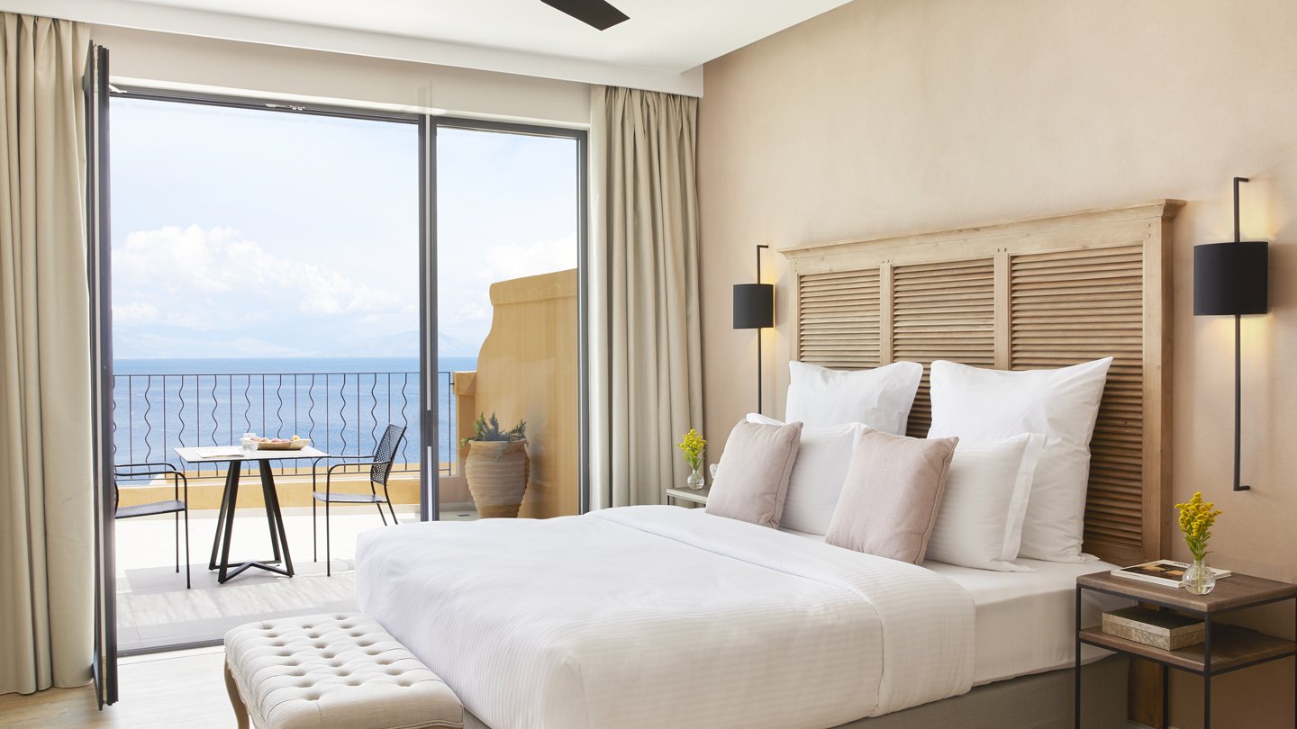 Deluxe Suite Private Pool Sea View