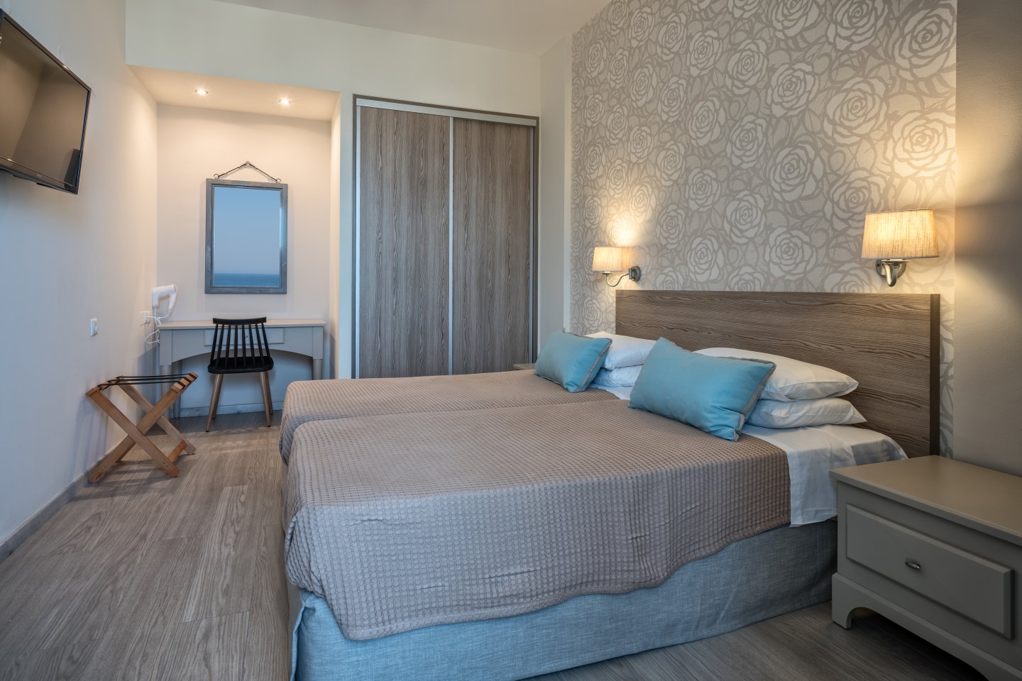 Junior Suite Room