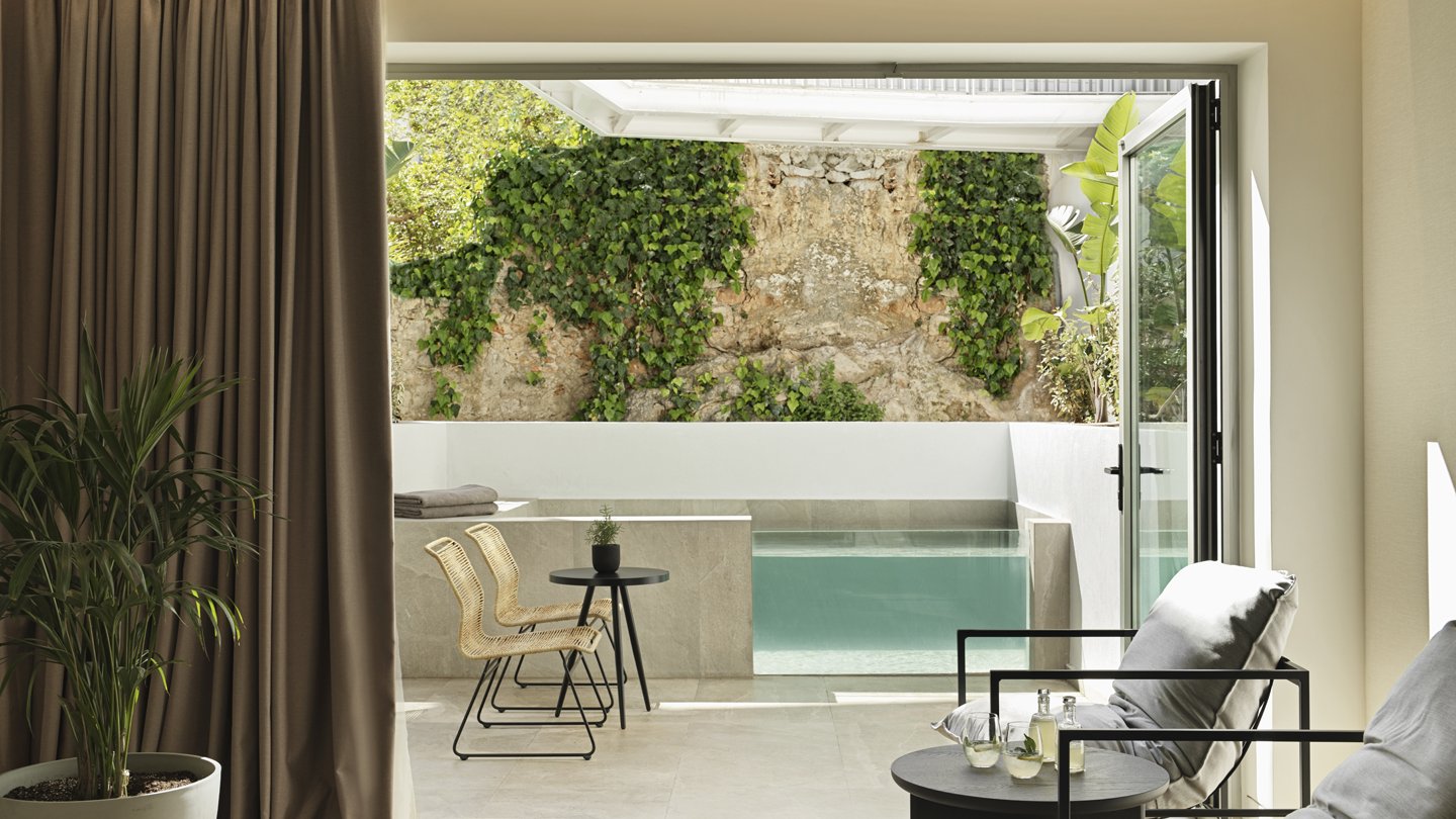 Junior Suite Plunge Pool
