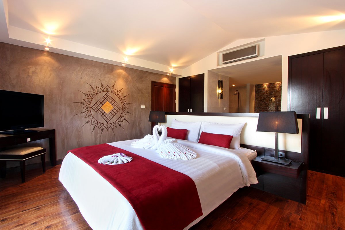 2 Bedrooms Grand Beachfront Villa
