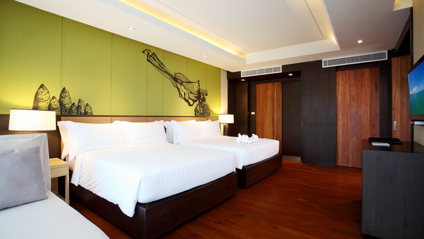 Moken Suite Pool View