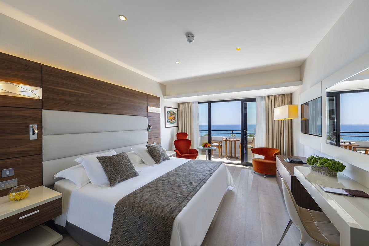 Superior Sea View