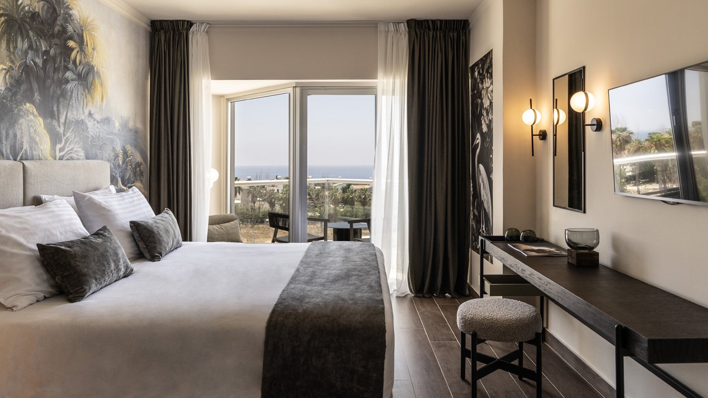 Executive Suite Sea View