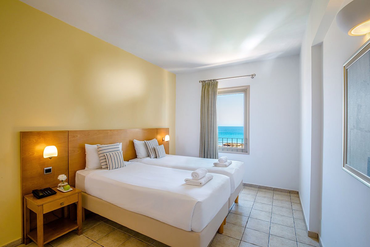 1 Bedroom Apartment Side Sea View