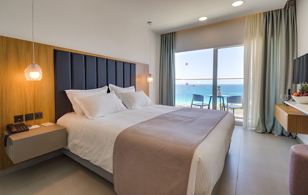 Standard Sea View