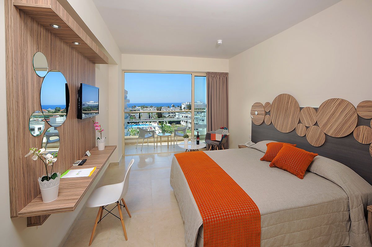 Standard Side Sea View