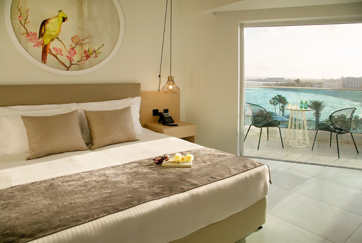 Superior Sea View