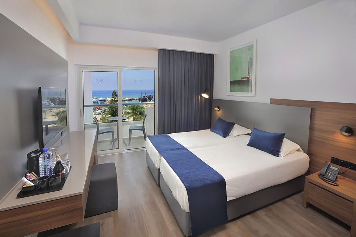 Superior Sea View