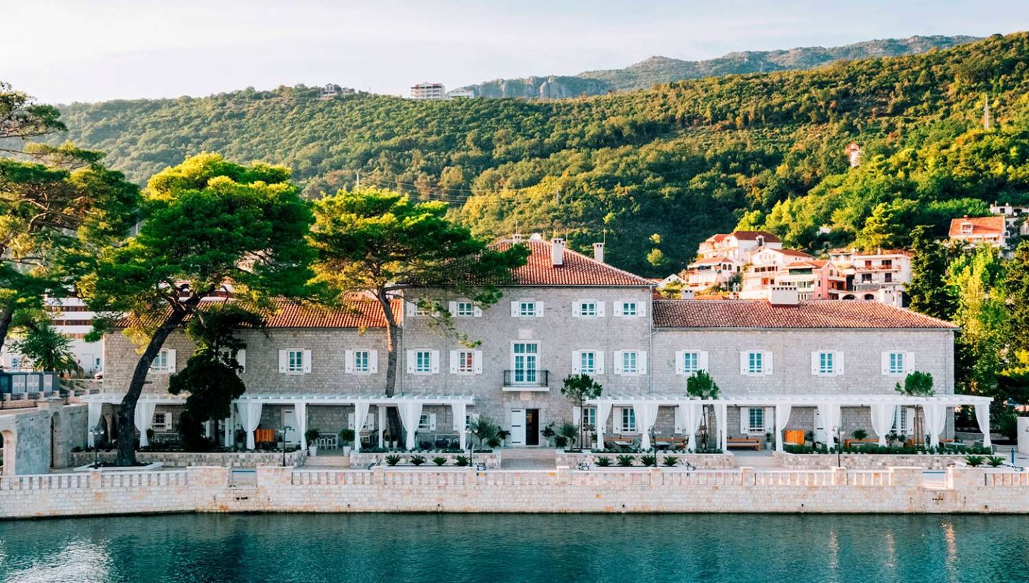 Lazure Hotel & Marina (Tivat, Montenegro-Horvaatia)