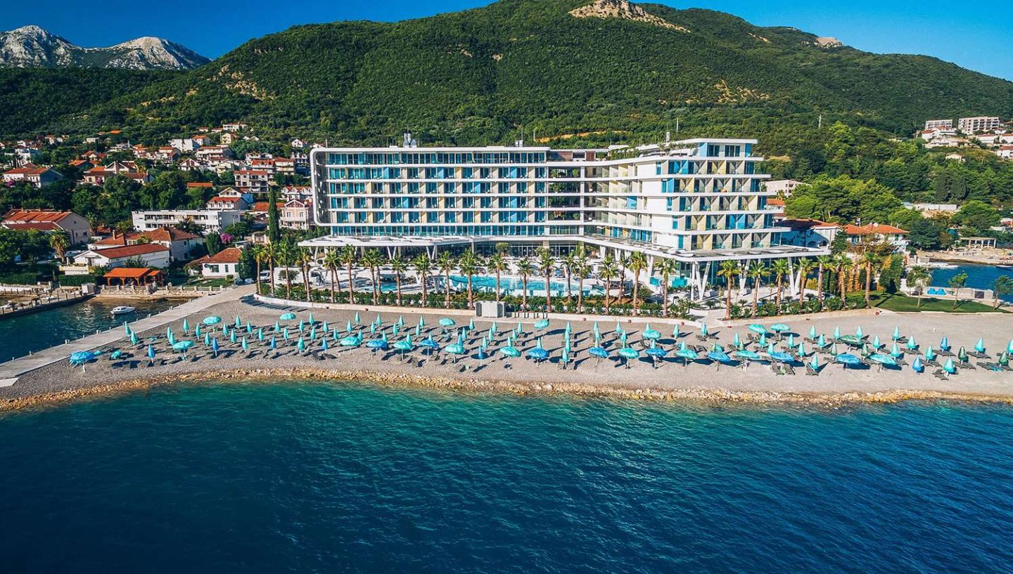 Carine Hotel Kumbor(Tivat, Montenegro-Horvaatia)