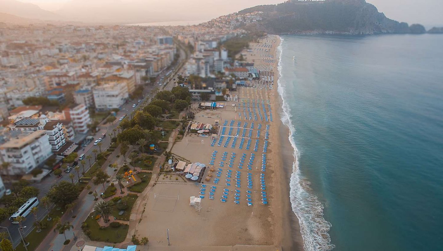 Cleopatra Golden Beach