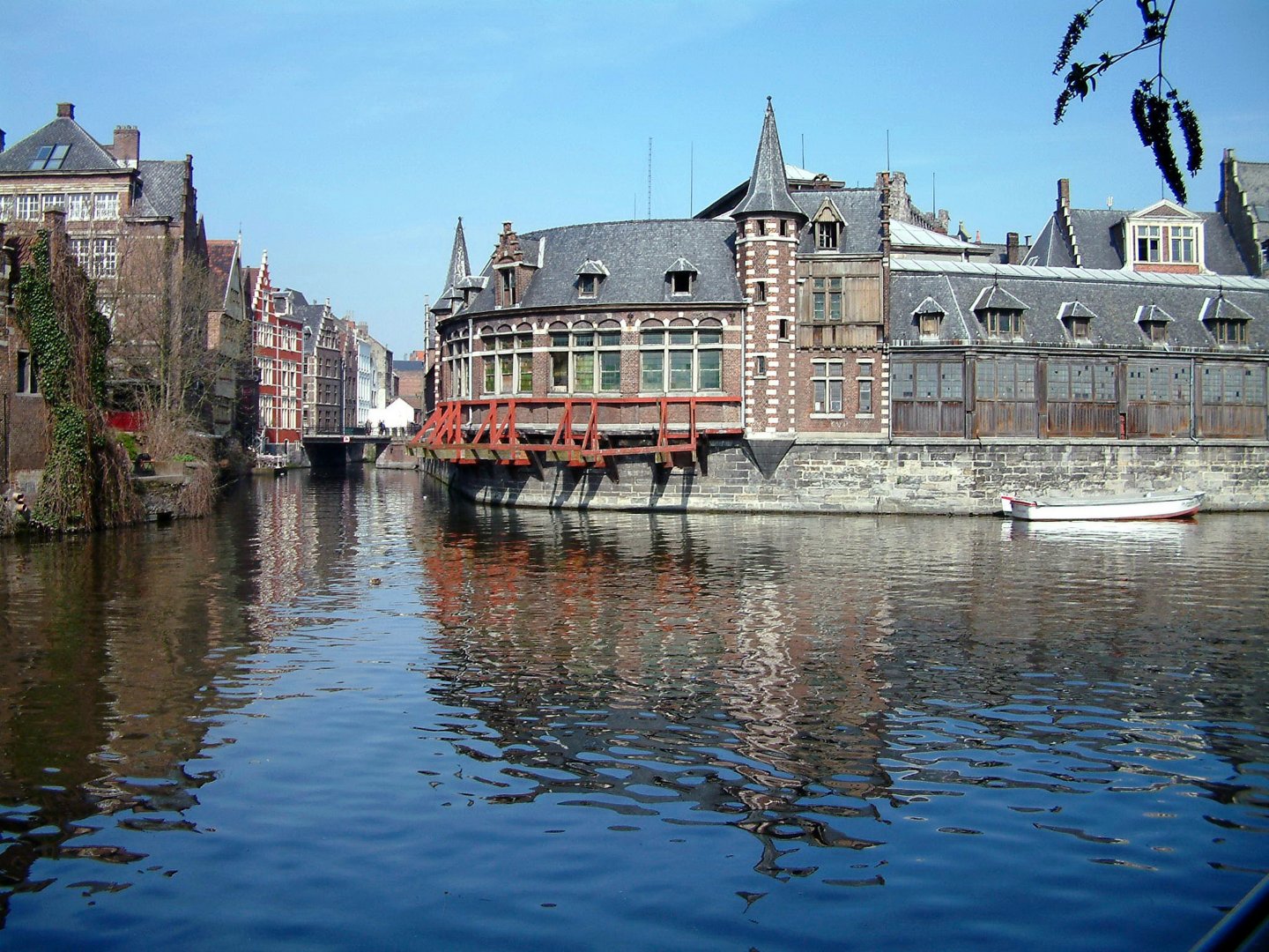 Gallery Image 25