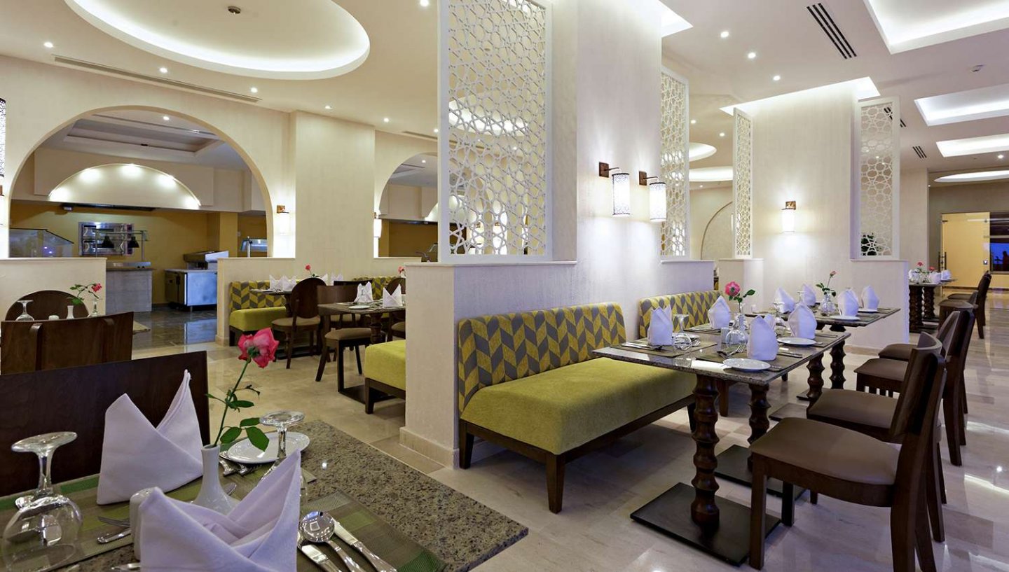 Royal Star Beach Resort  3