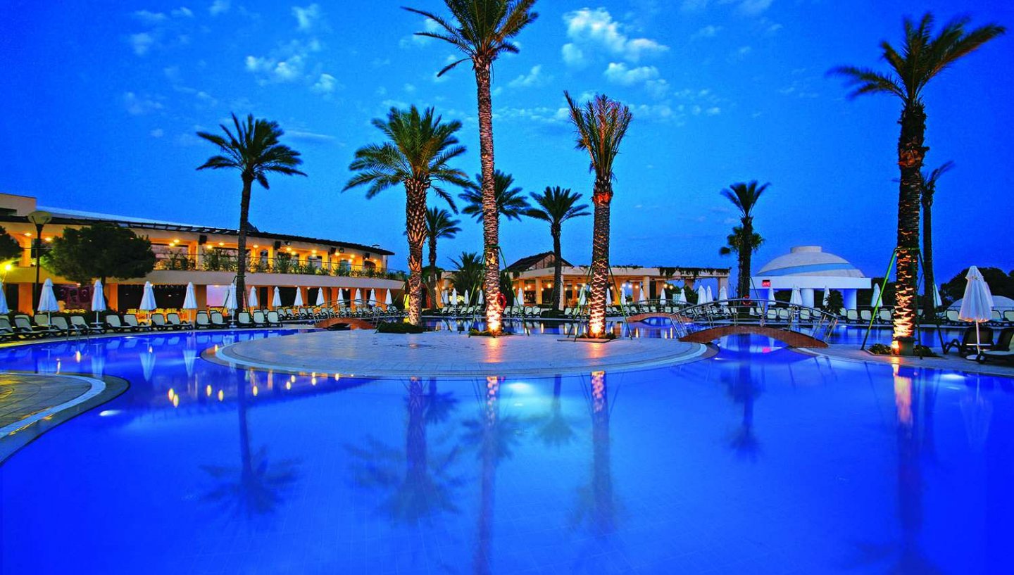 Limak Atlantis De Luxe Hotel & Resort 5*