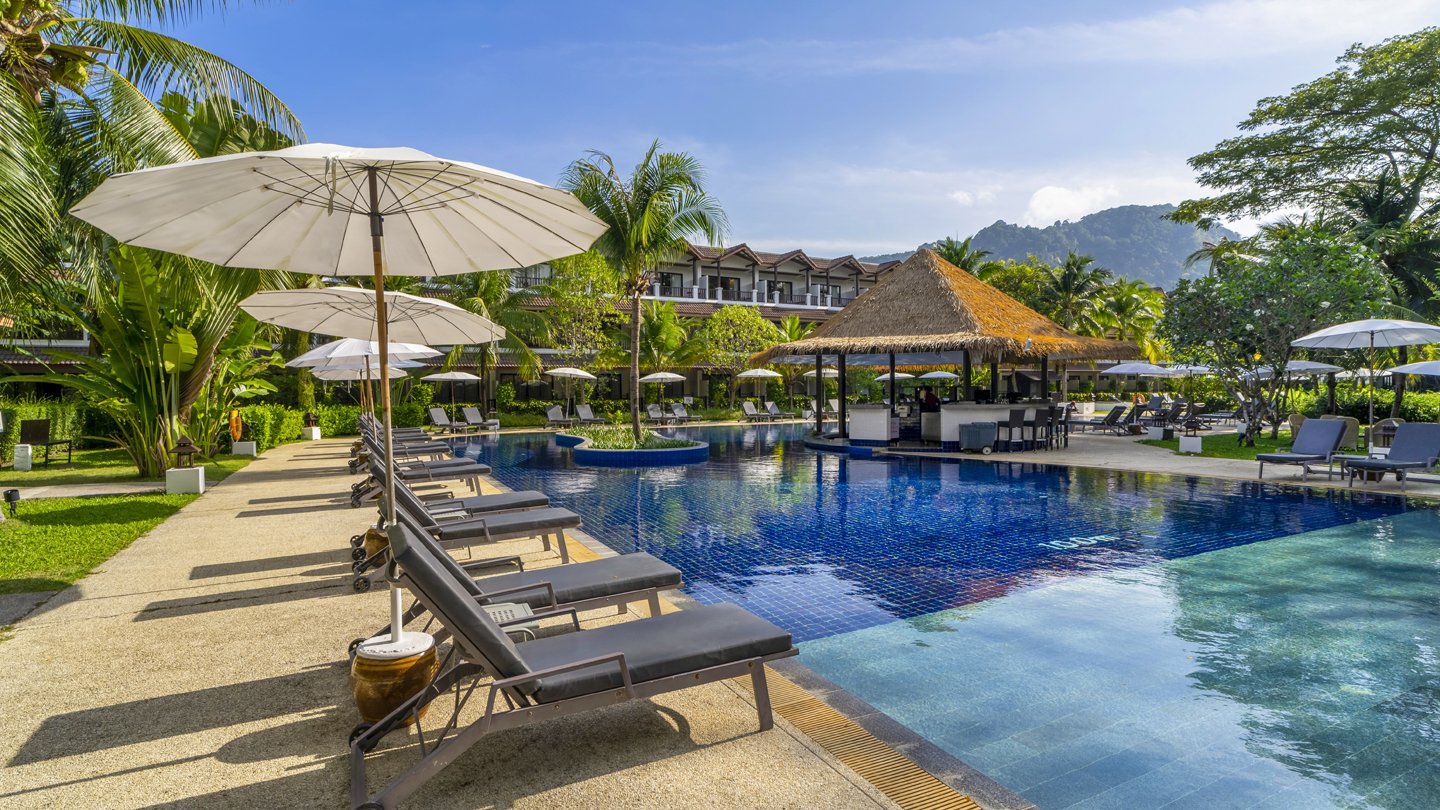 Sunprime Kamala Beach Resort 2