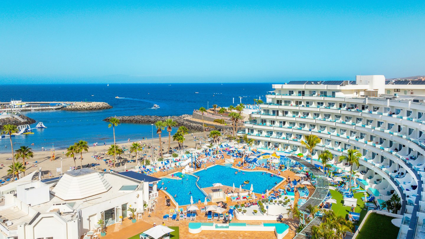 Hovima La Pinta Beachfront Family Hotel