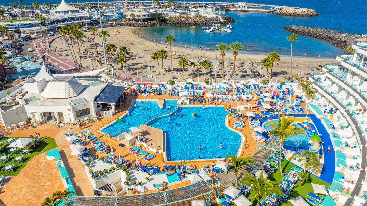 Hovima La Pinta Beachfront Family Hotel 2