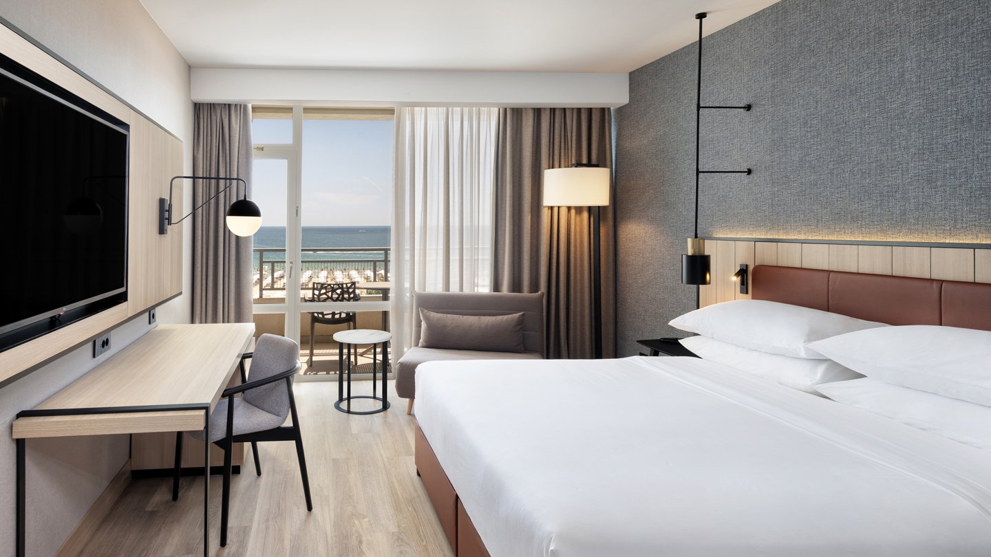 Deluxe Sea View